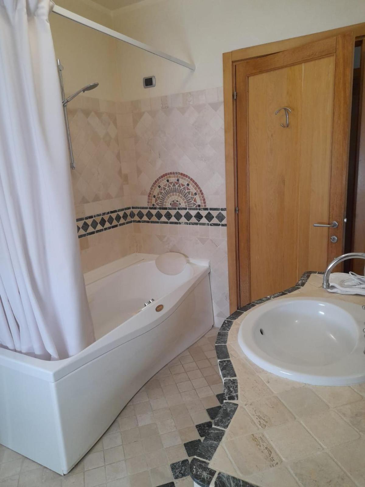 Casa Palombara - Baschi Διαμέρισμα Εξωτερικό φωτογραφία